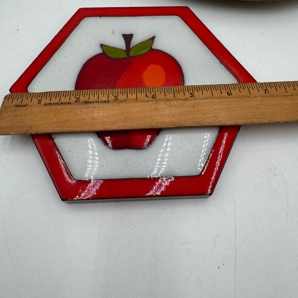Vintage Hand Painted Apple Texeramics Quarry Tile Trivet - Picture 8 of 9